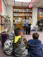 3 year olds visit the library